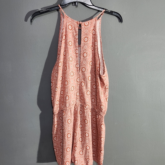 Romper - Picture 2 of 3
